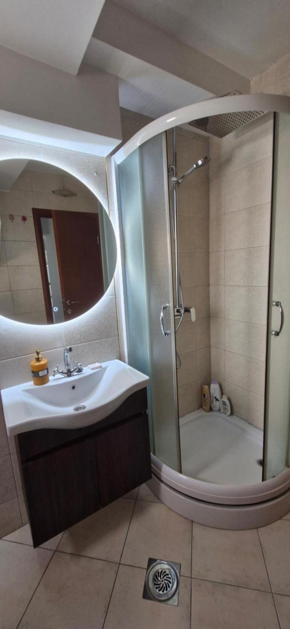 Chic Apartment In The City Center By The Sea Tivat Kültér fotó