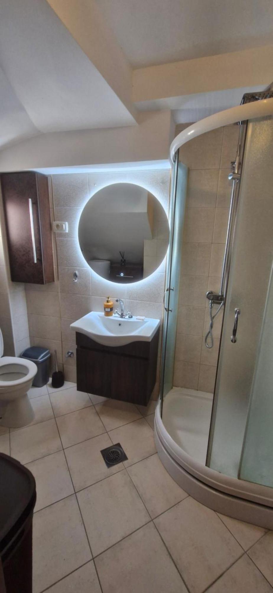 Chic Apartment In The City Center By The Sea Tivat Kültér fotó